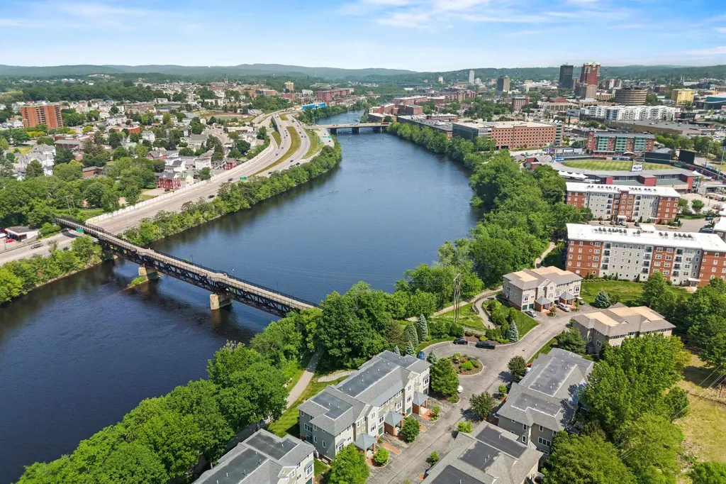 111 Riverwalk Way Manchester NH 03101