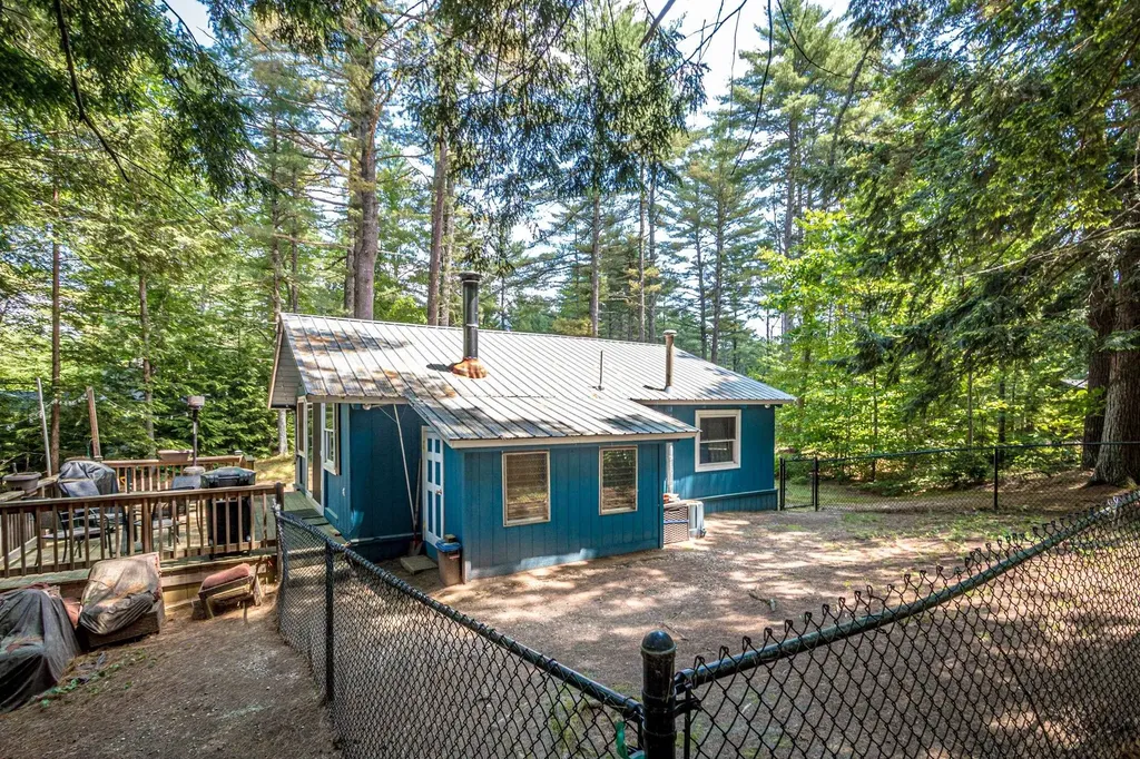 25 Singer Lane Conway NH 03813