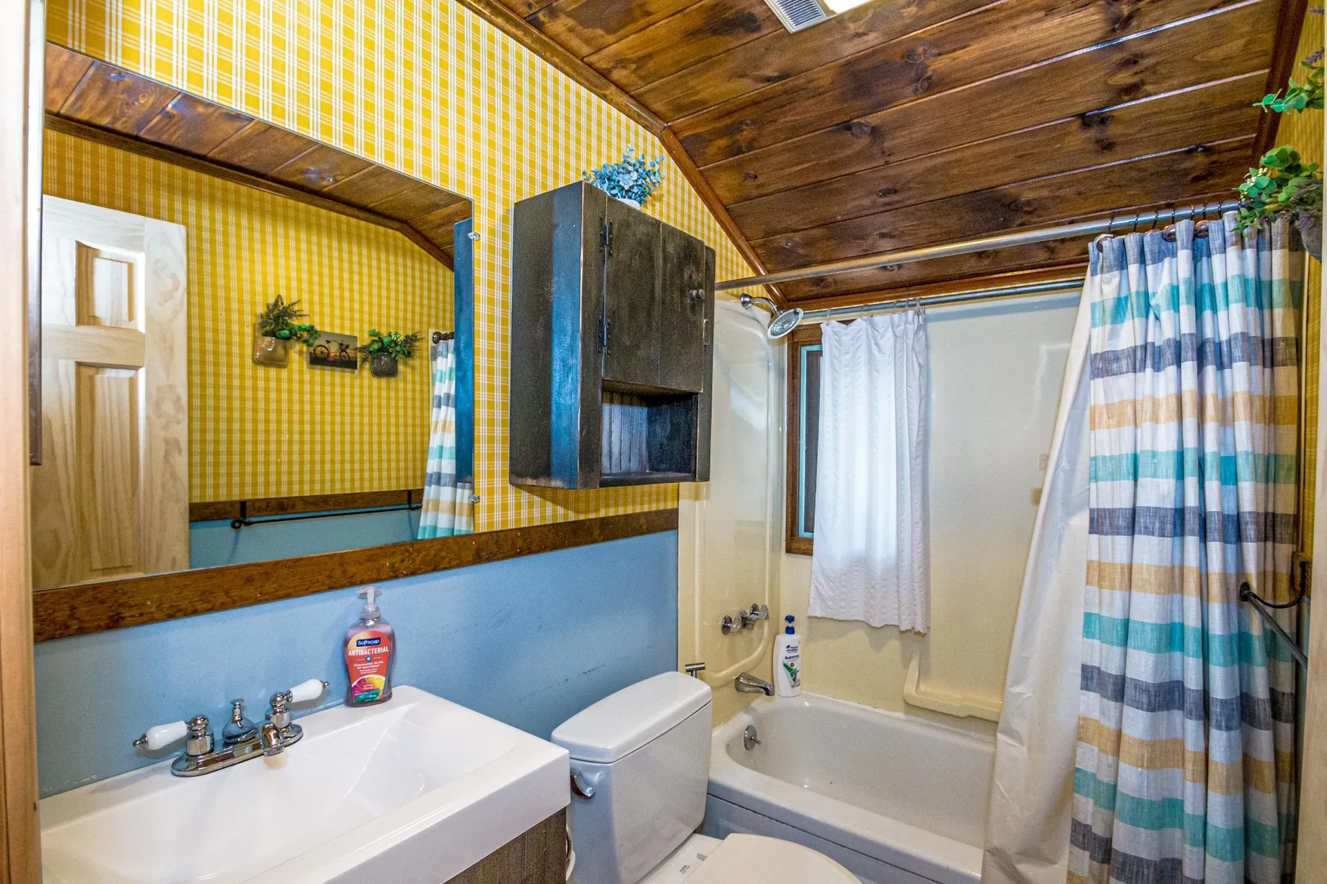 25 Singer Lane Conway NH 03813