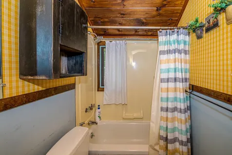 25 Singer Lane Conway NH 03813