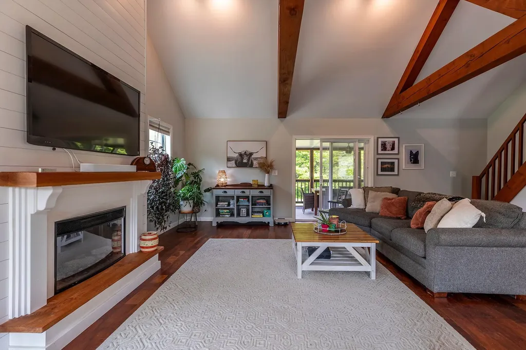 1166 Route 100 Weston VT 05161