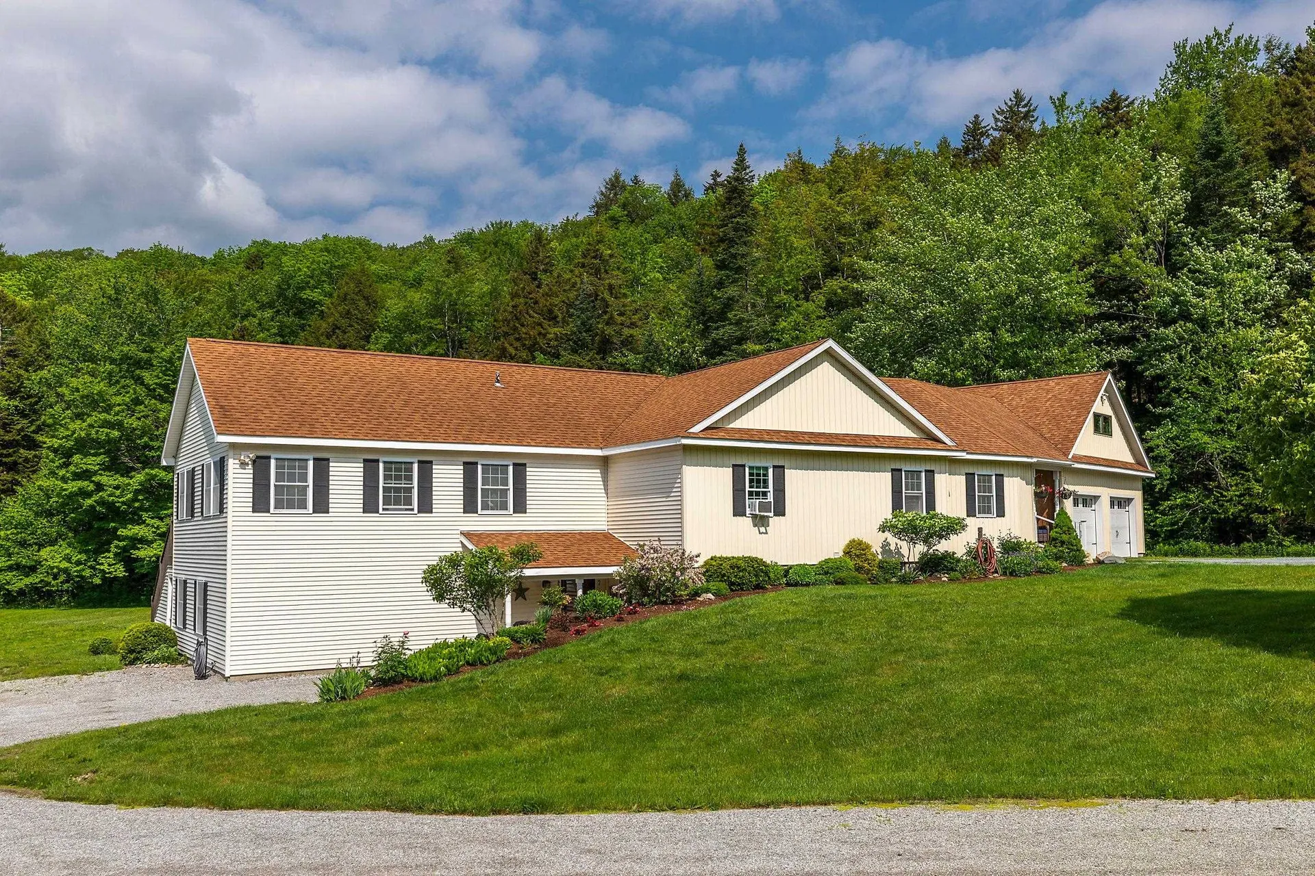 1166 Route 100 Weston VT 05161