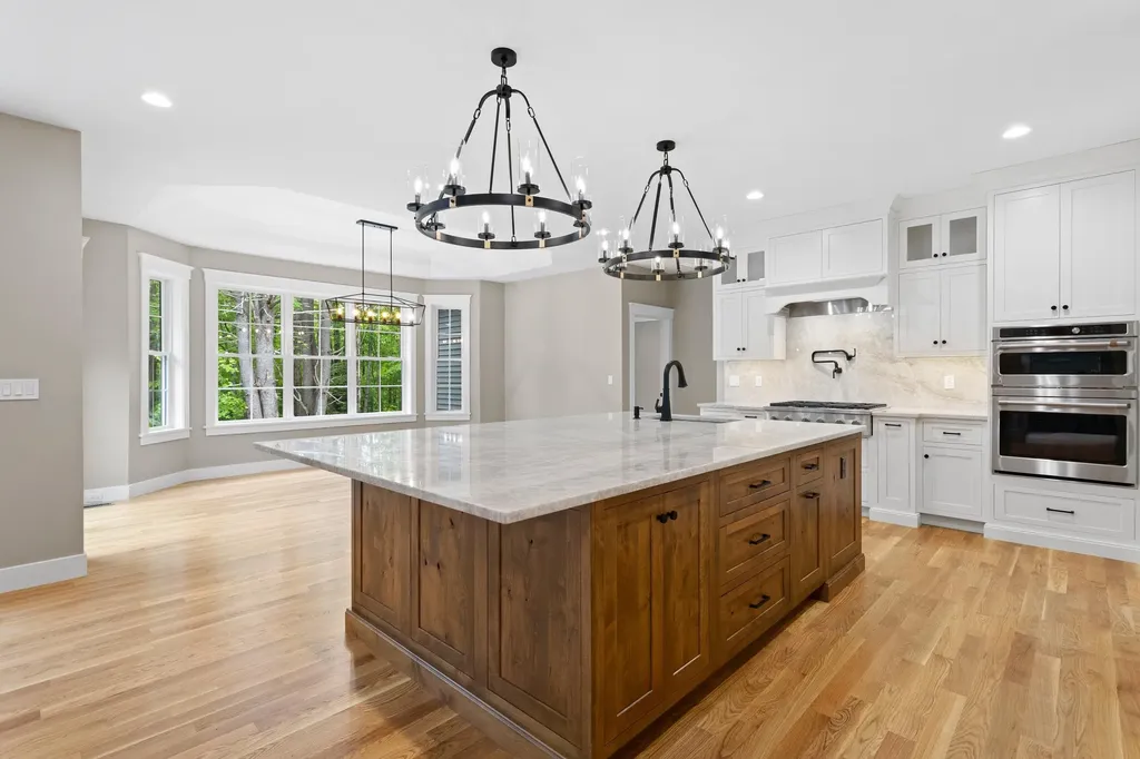 30 Winona Road Meredith NH 03253