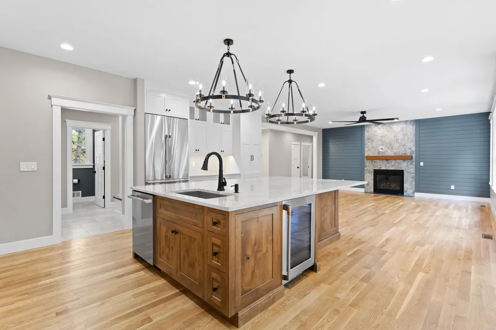 30 Winona Road Meredith NH 03253