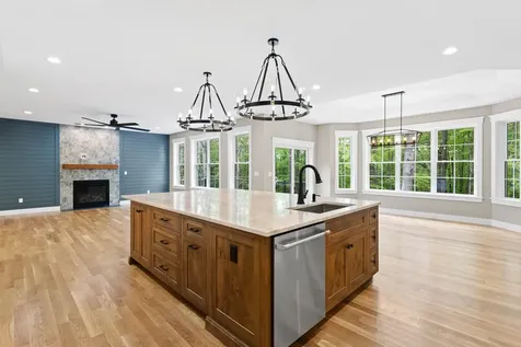 30 Winona Road Meredith NH 03253