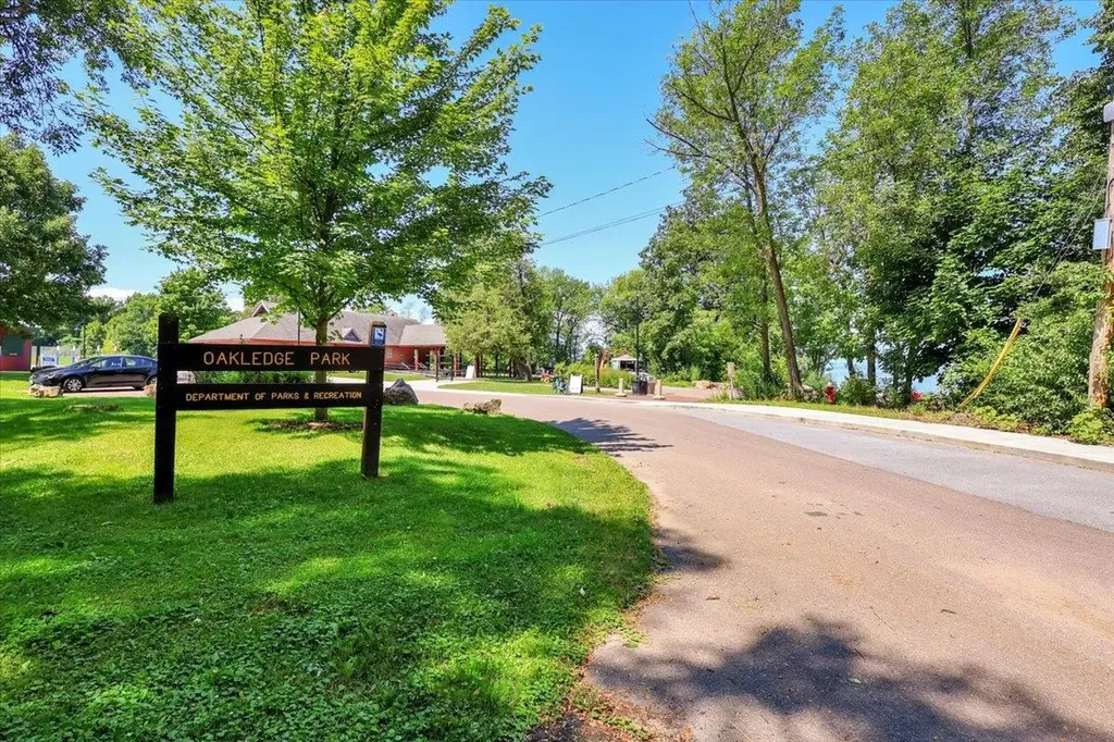 124 Ledgewood Circle Burlington VT 05401