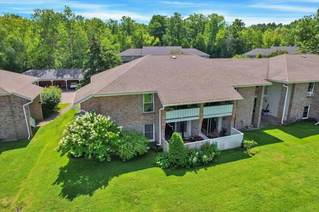 124 Ledgewood Circle Burlington VT 05401