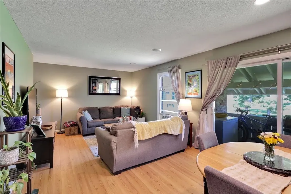 124 Ledgewood Circle Burlington VT 05401