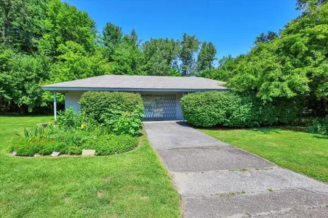 124 Ledgewood Circle Burlington VT 05401