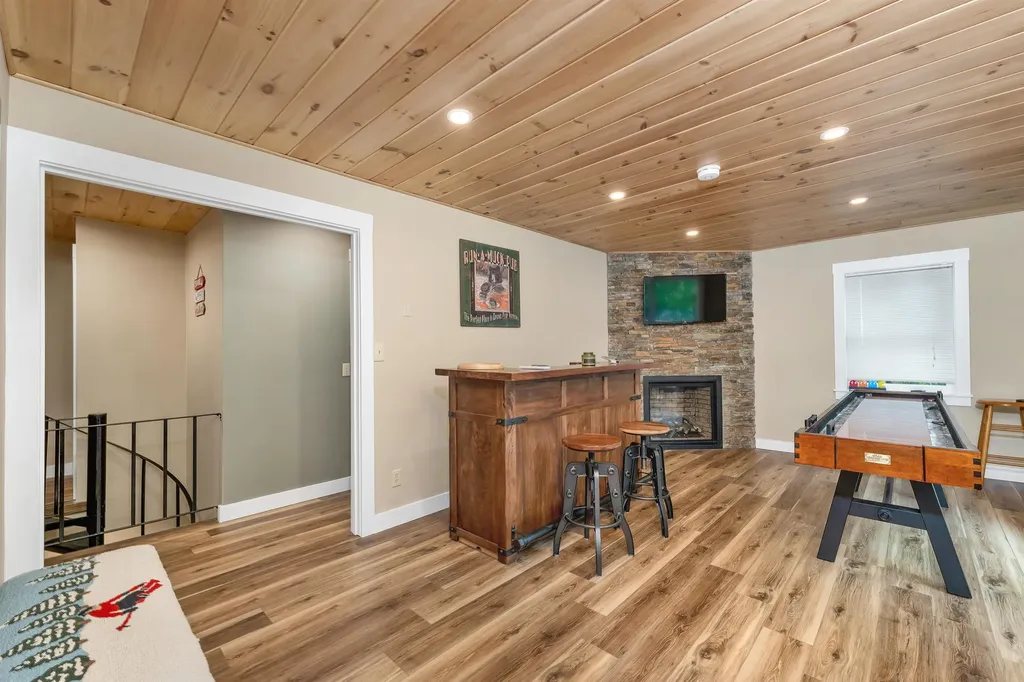 262 Beechnut Drive Conway NH 03860