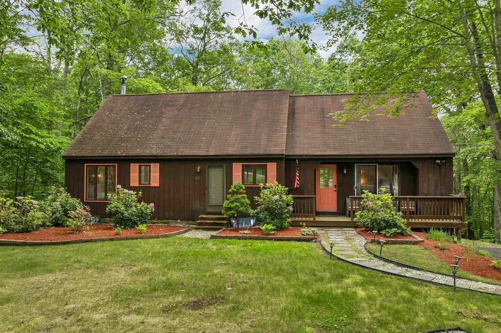 262 Beechnut Drive Conway NH 03860
