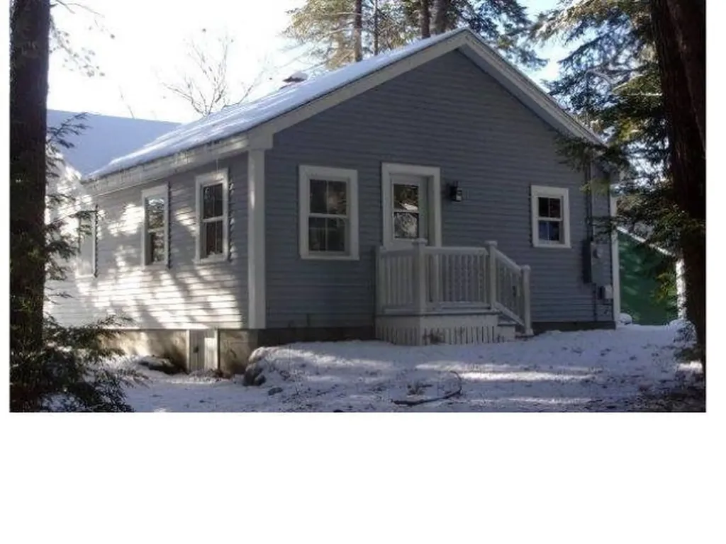 4 Fern Avenue Wolfeboro NH 03894