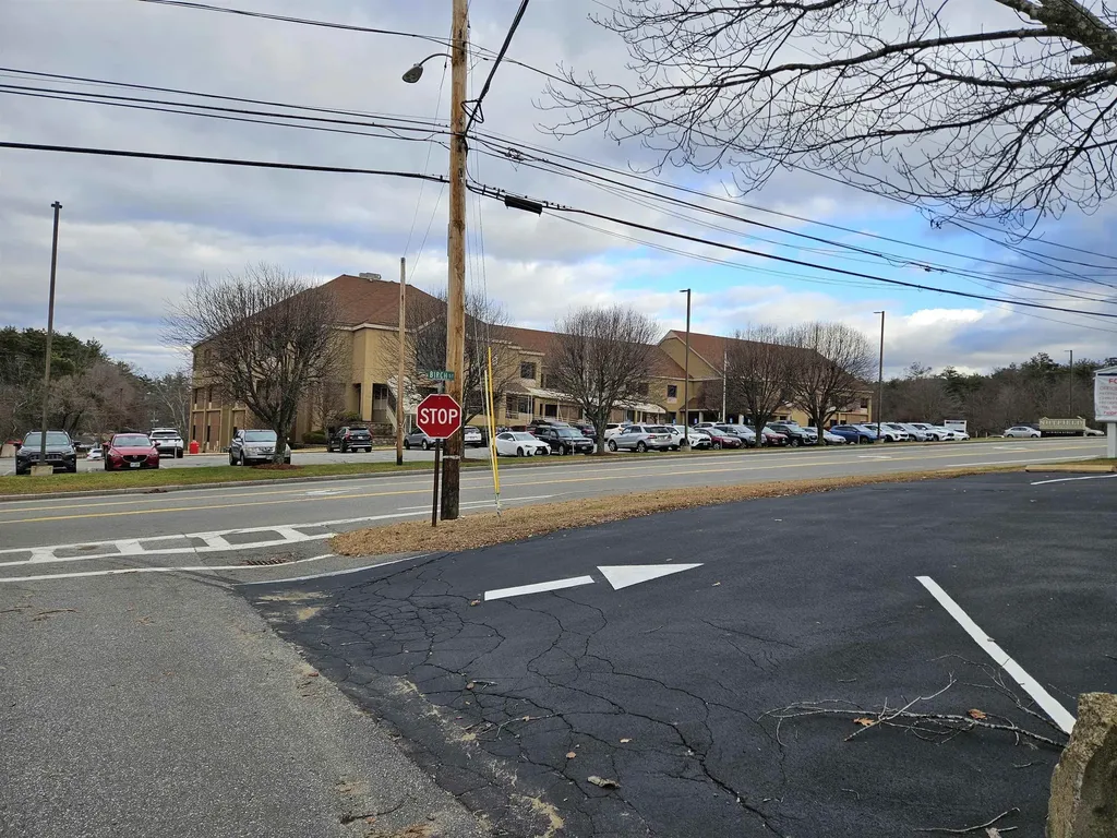 49 Birch Street Derry NH 03038