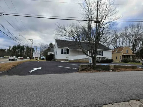 49 Birch Street Derry NH 03038