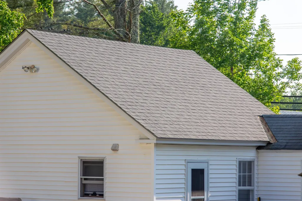 83 Tamworth Road Tamworth NH 03886