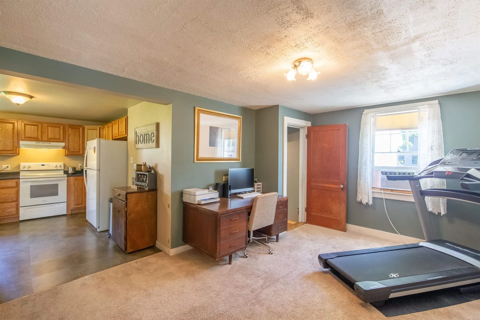 83 Tamworth Road Tamworth NH 03886