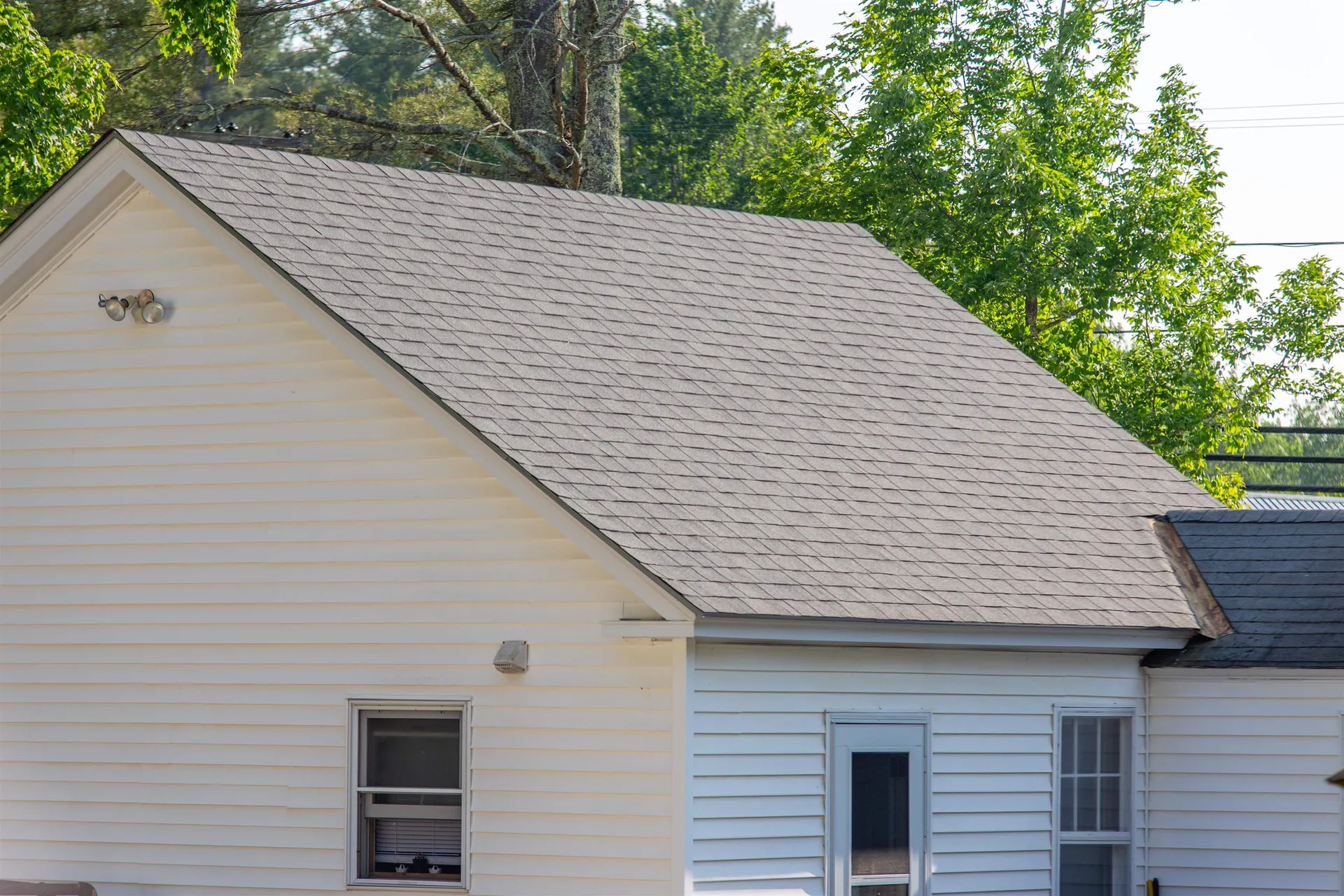 83 Tamworth Road Tamworth NH 03886