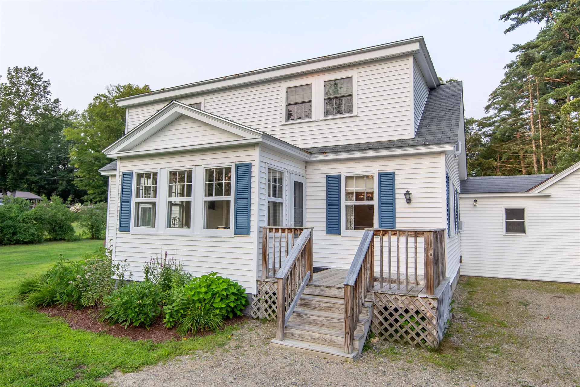 83 Tamworth Road Tamworth NH 03886