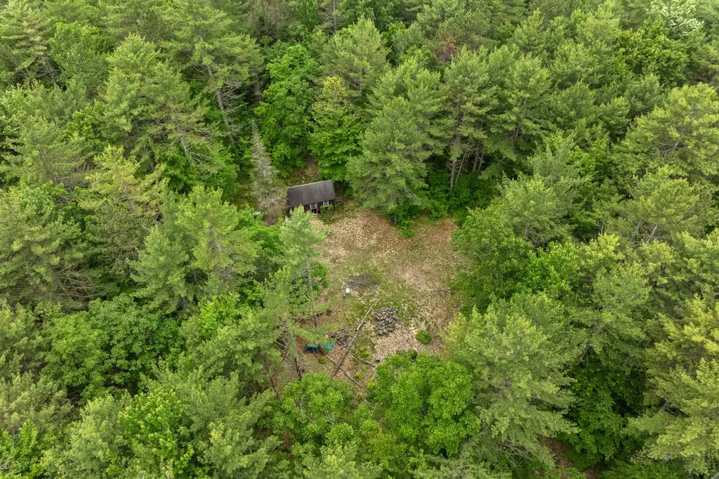 111 Green Mountain Road Effingham NH 03882