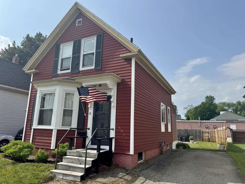 8 Monroe Street Dover NH 03820