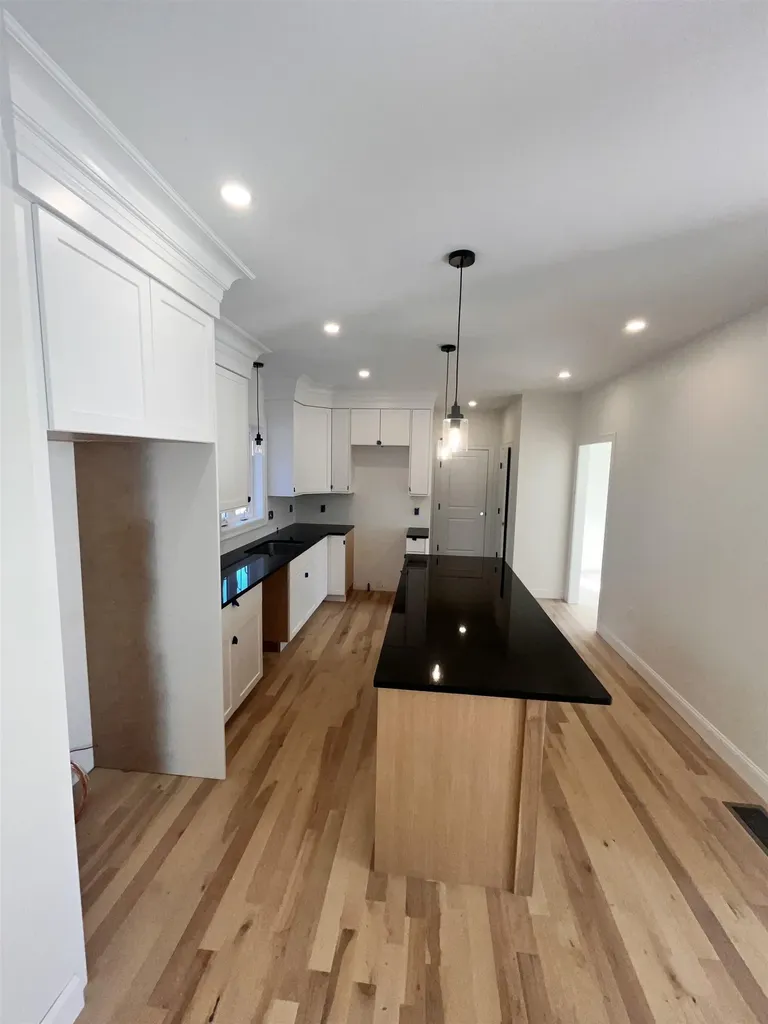 31 Blaisdell Court Raymond NH 03077