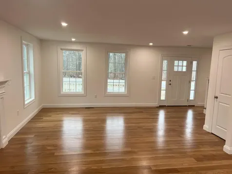 31 Blaisdell Court Raymond NH 03077