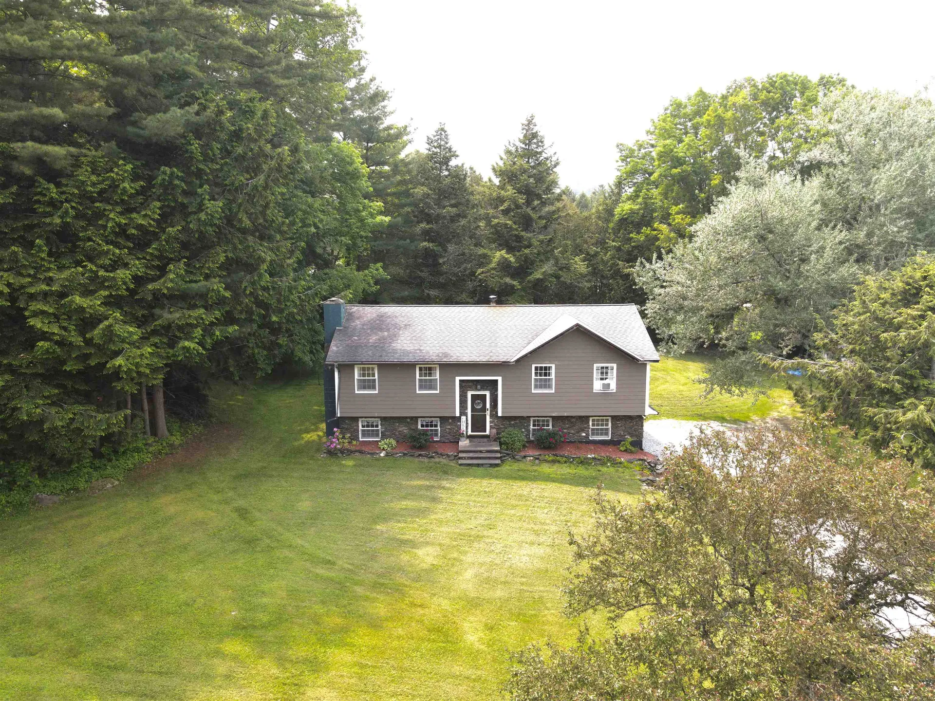 232 Meadow Lane West Rutland VT 05777