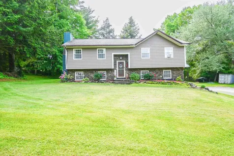 232 Meadow Lane West Rutland VT 05777