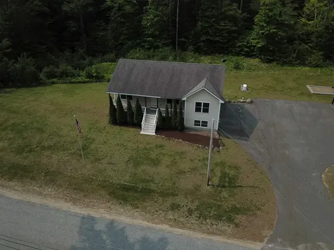 142 Eagle Shore Road Moultonborough NH 03254