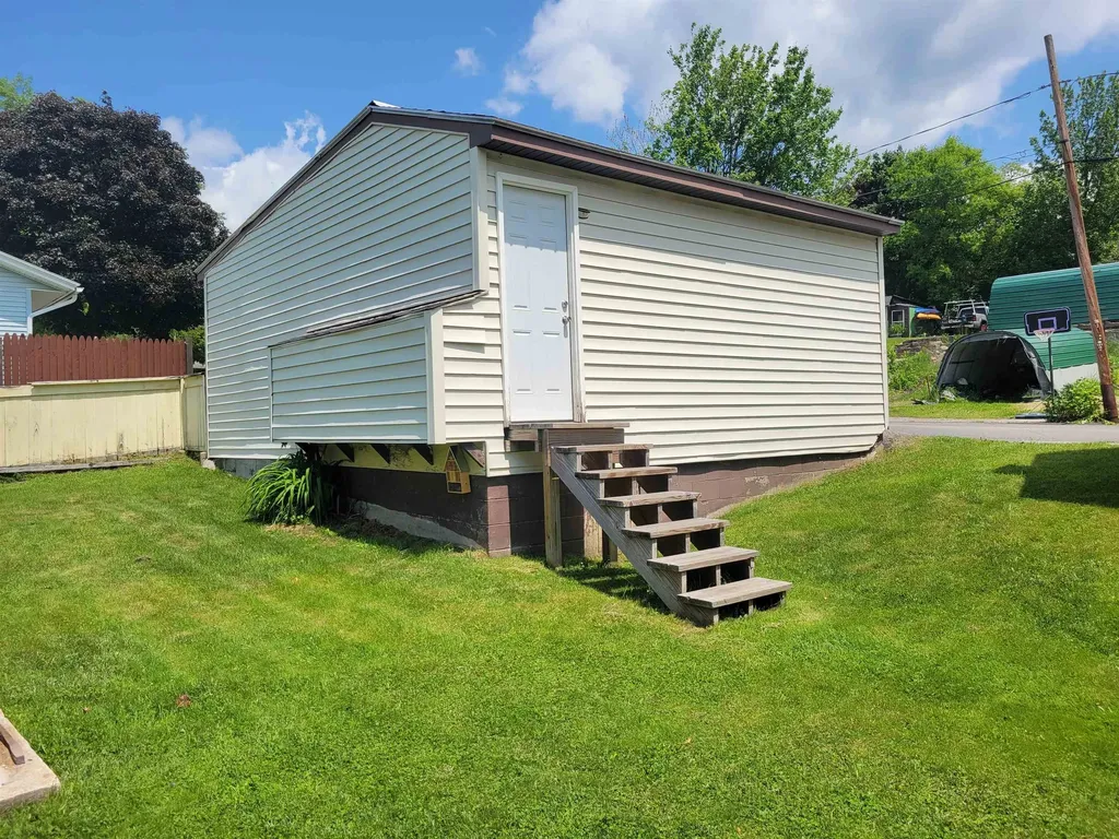 199 Collins Street Berlin NH 03570