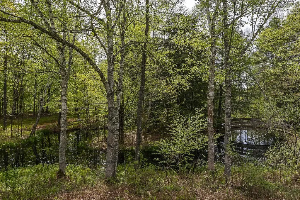 3361 County Road Windsor VT 05089