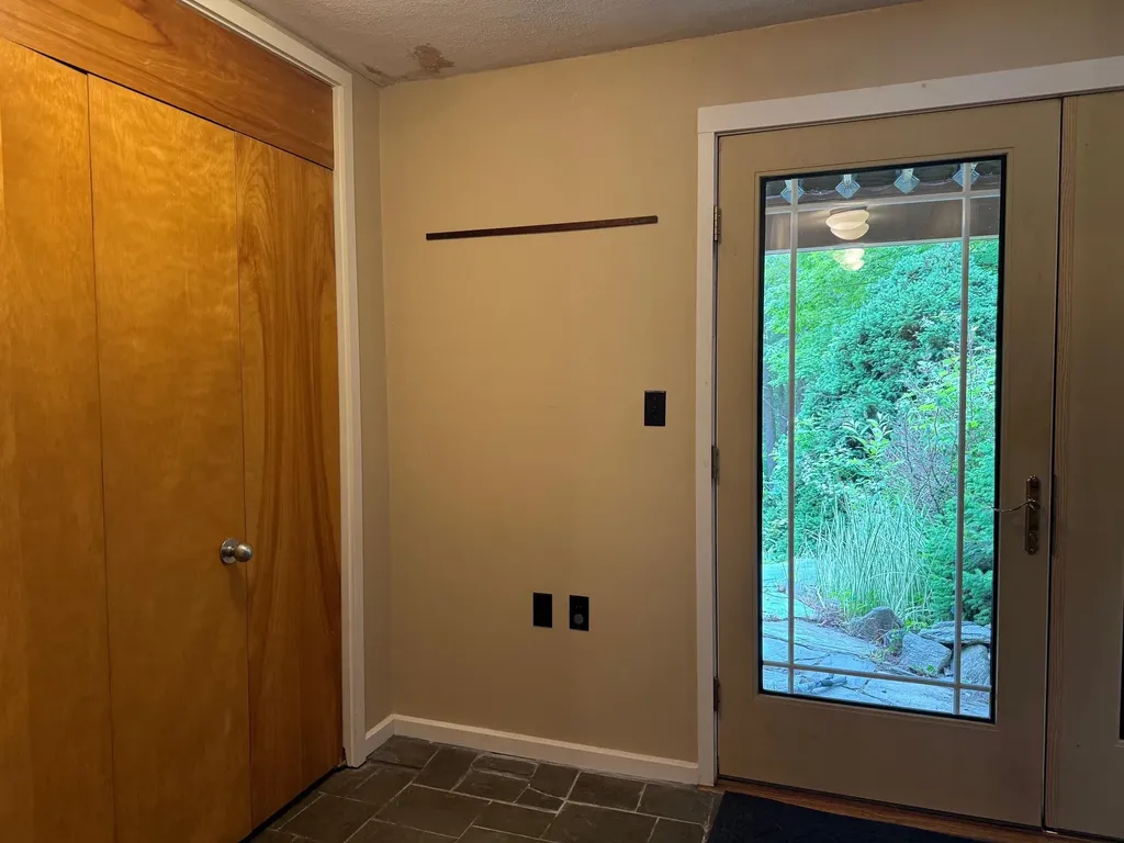 3361 County Road Windsor VT 05089