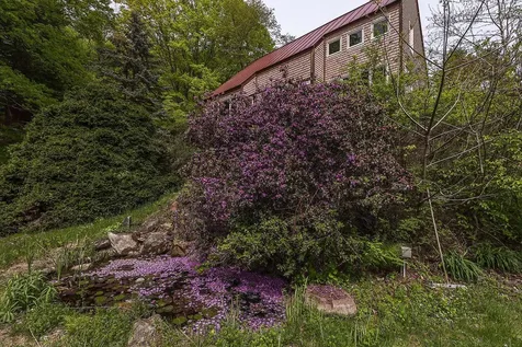 3361 County Road Windsor VT 05089
