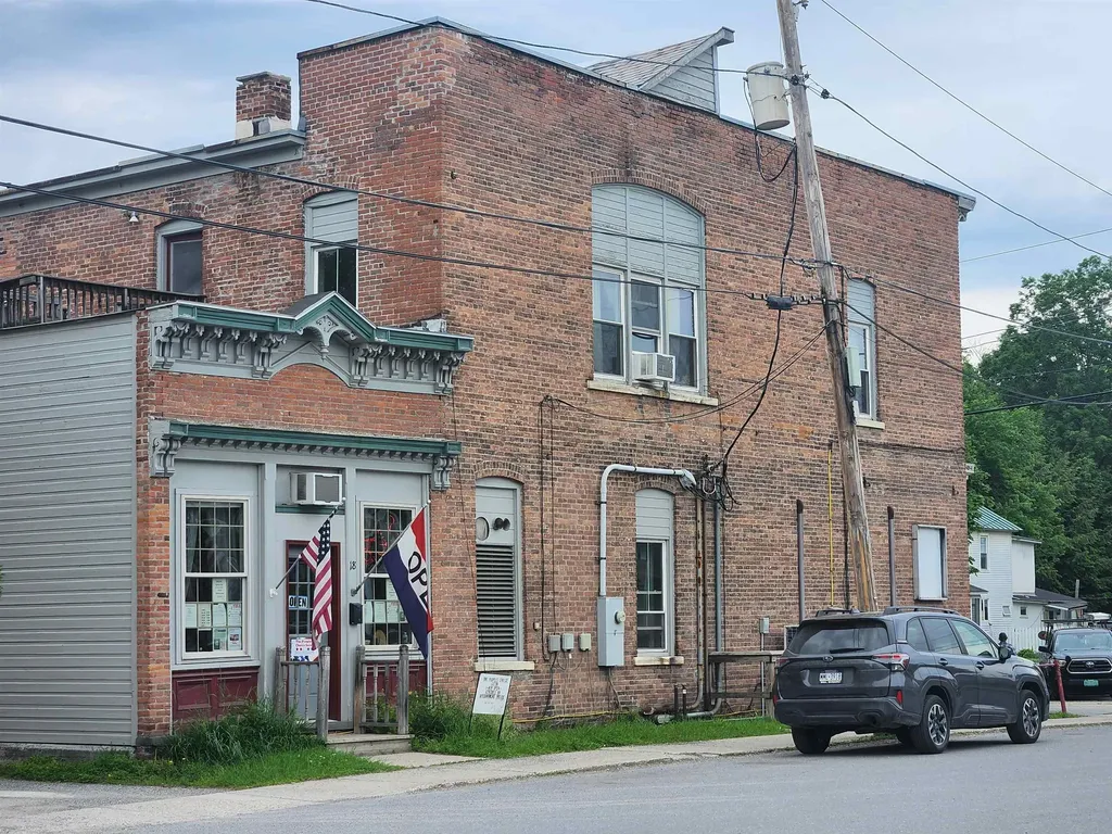 245 Main Street Poultney VT 05764