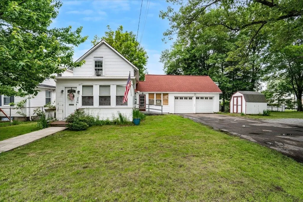 264 Candia Road Manchester NH 03109
