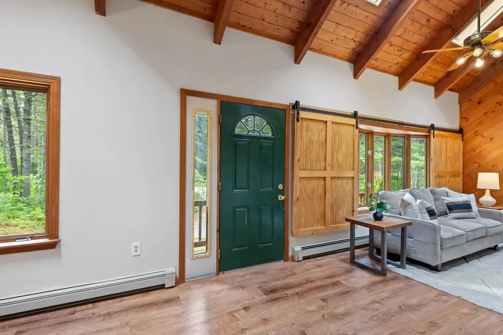 26 Old Mill Road Ossipee NH 03890