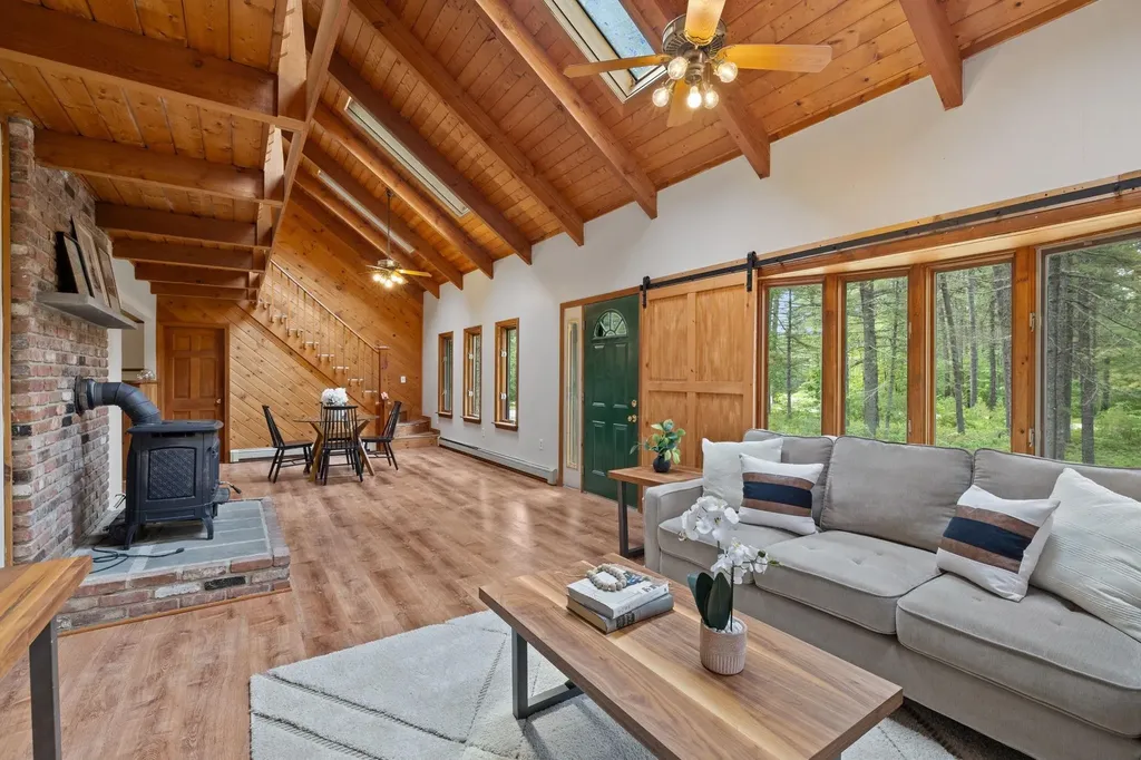 26 Old Mill Road Ossipee NH 03890