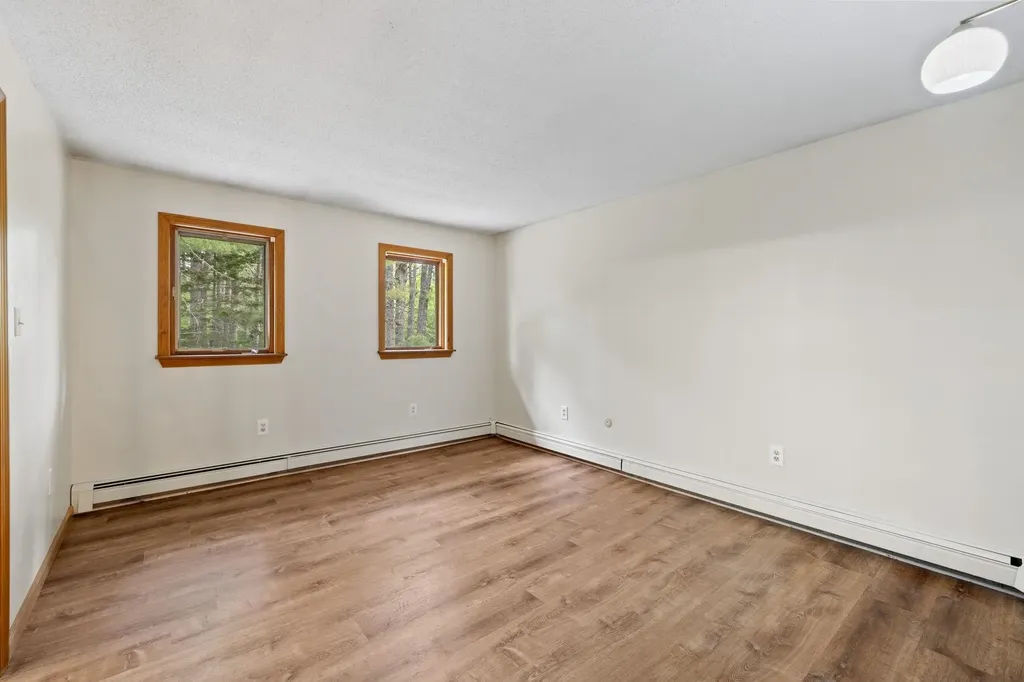 26 Old Mill Road Ossipee NH 03890