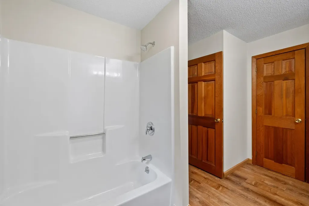 26 Old Mill Road Ossipee NH 03890