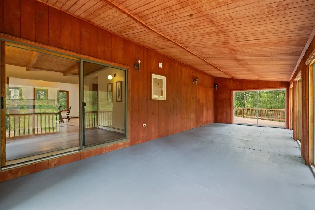 26 Old Mill Road Ossipee NH 03890