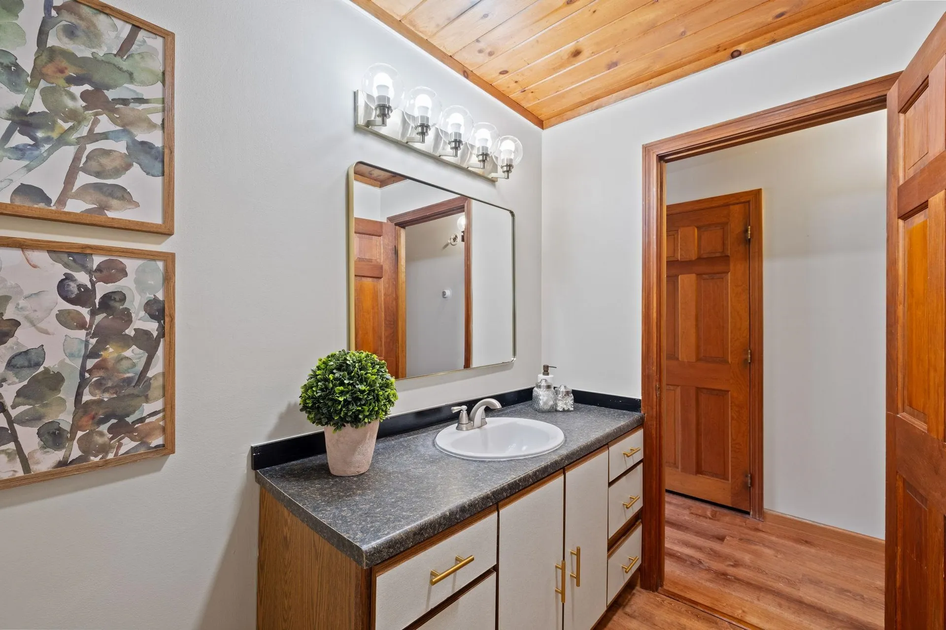 26 Old Mill Road Ossipee NH 03890