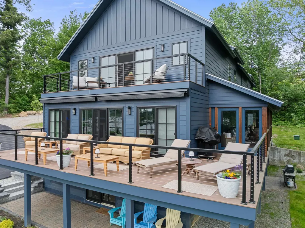 5 Michaels Way Laconia NH 03246