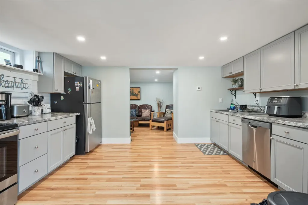 5 Michaels Way Laconia NH 03246