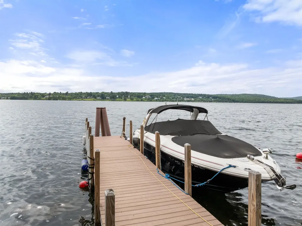 5 Michaels Way Laconia NH 03246