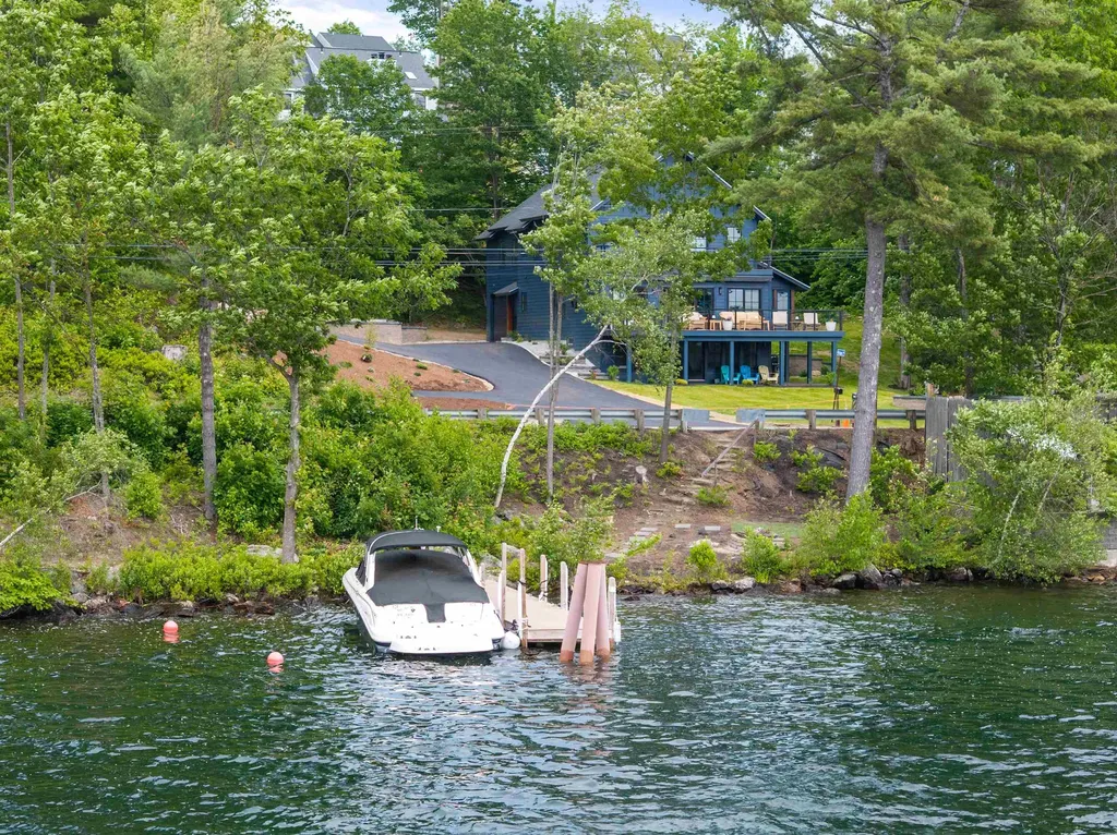 5 Michaels Way Laconia NH 03246