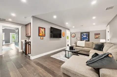 5 Michaels Way Laconia NH 03246