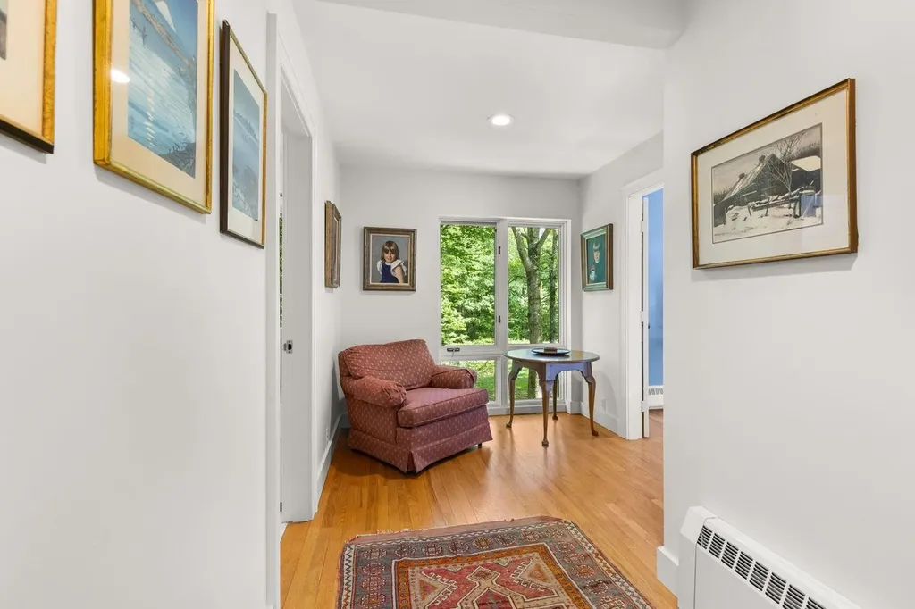 27 Lee Farm Road Hancock NH 03449