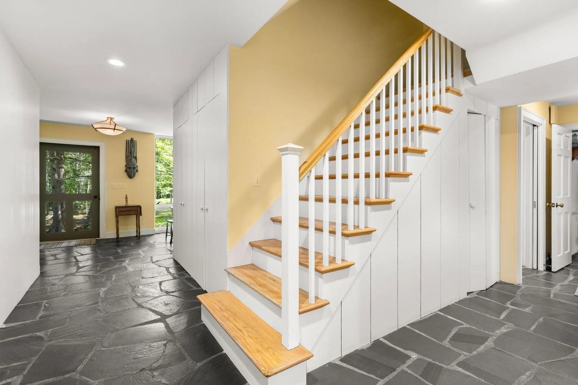 27 Lee Farm Road Hancock NH 03449