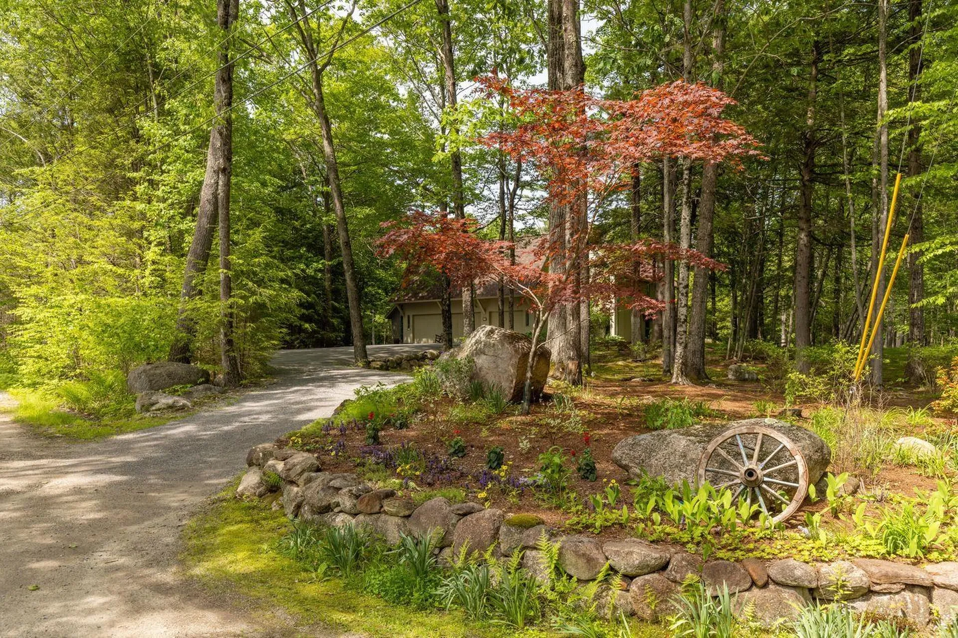 27 Lee Farm Road Hancock NH 03449