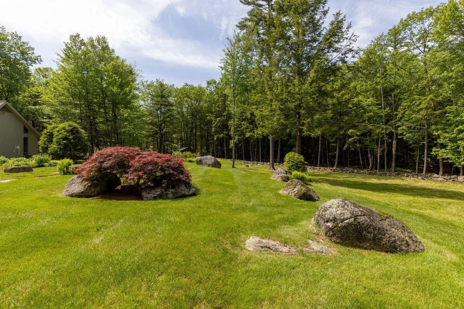 27 Lee Farm Road Hancock NH 03449